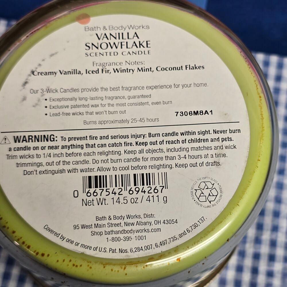 BBW Vanilla Snowflake Large 3 Wick Candle Holiday Home Fragrance Decor Preowned - Picture 4 of 4